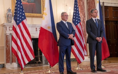 <p><strong>ALLIES.</strong> Secretary of State Antony J. Blinken and Philippine Secretary of Foreign Affairs Teodoro Locsin, Jr. during a meeting in the US on Friday (Sept. 10, 2021). The two top diplomats reaffirmed the importance of the US-Philippines bilateral relationship, and highlighted the 70th anniversary of its alliance and the 75th anniversary of diplomatic relations. <em>(Photo courtesy of US Embassy in Manila)</em></p>