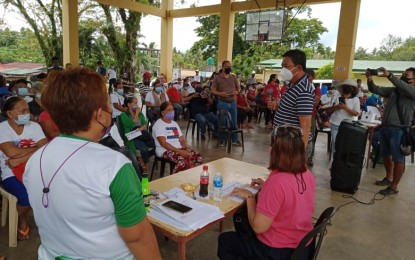 Legazpi shells out P30-M aid to 21K seniors, tricycle drivers