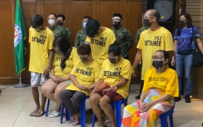 <p><strong>NABBED.</strong> Seven drug suspects are presented to the media at the Manila City Hall on Tuesday (Oct. 5, 2021). PNP chief, Gen. Guillermo Eleazar, has ordered the Manila Police District to track possible cohorts of the suspects to determine if they are a part of a bigger drug syndicate. <em>(Screengrab from Facebook live video)</em></p>