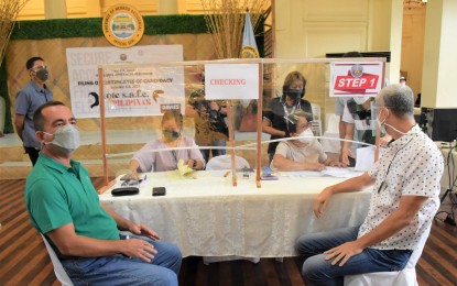 <p><strong>LONE BET</strong>. Rep. Gerardo Valmayor Jr. (left) of the 1st District of Negros Occidental is running unopposed for a second term in the May 2022 elections. He filed his certificate of candidacy before the Commission on Elections with fellow Nationalist People’s Coalition member, Governor Eugenio Jose Lacson (right), on Oct. 1, 2021. <em>(Photo courtesy of PIO Negros Occidental)</em></p>