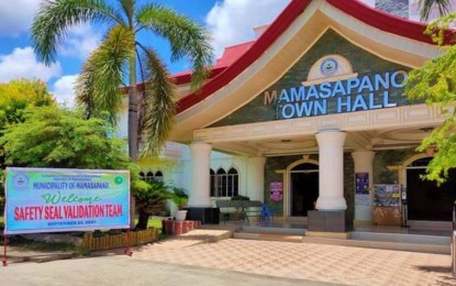 <p><strong>CLOSED.</strong> The Mamasapano town hall in Maguindanao is temporarily shut down until next Monday (Oct. 18, 2021) for disinfection and decontamination after an employee tested positive for Covid-19. Town residents were advised to temporarily make their transactions online with the local government units workers on a work-from-home scheme. <em>(Photo courtesy of Mamasapano LGU)</em></p>
