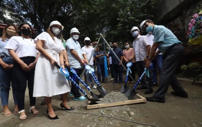 <p><strong>GROUNDBREAKING.</strong> Local officials of Iloilo City break ground for the PHP246.89-million legislative building that will be constructed at the Kerr Compound located just at the back of the Iloilo  City hall building on Monday (Oct. 18, 2021). Mayor Jerry Treñas said the locally-funded project is expected to generate jobs during this time of health pandemic. <em>(PNA photo courtesy of Arnold Almacen/City Mayor’s Office)</em></p>