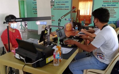 <p><strong>NATIONAL ID REGISTRATION.</strong> Barangay Baquero Sur in Moncada, Tarlac conducts Philippine Identification System registration on Tuesday and Wednesday (Oct. 19 and 20, 2021). The applicants will just wait for the delivery of their Philippine Identification cards. <em>(Photo courtesy of Philsys Moncada Facebook)</em></p>