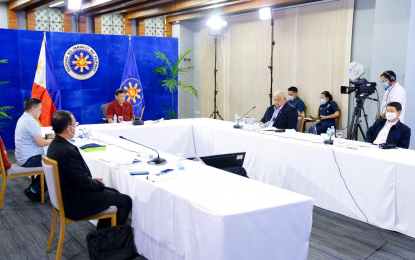 <p><strong>10-YEAR DRIVER’S LICENSE</strong>. President Rodrigo Roa Duterte presides over a meeting with the Inter-Agency Task Force for the Management of Emerging Infectious Diseases (IATF-EID) core members prior to his talk to the people at the Arcadia Active Lifestyle Center in Matina, Davao City on Nov. 2, 2021. Duterte said the Land Transportation Office has promised to start the nationwide issuance of drivers' licenses with 10-year validity by December this year. <em>(Presidential photo by Roemari Lismonero)</em></p>