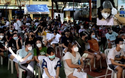 <p>Pediatric vaccination at the Moises Salvador Elementary School in Sampaloc, Manila on Thursday (Nov. 4, 2021). <em> (PNA file photo)</em></p>