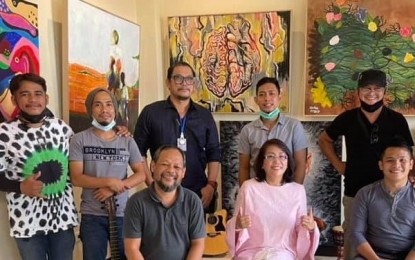 <p><strong>LOCAL ARTS.</strong> Prisma de Oriente, composed of 14 homegrown artists from Davao Oriental, holds the <em>Unang Biyahe</em> (First Trip) exhibit at La Herencia Davao Art and Events Pavilion along Torres Street, Davao City until Nov. 21, 2021. The show is open to the public from 10 a.m. to 7 p.m., and admission is free.<em> (Photo courtesy of Jing Cayacay Rabat Facebook)</em></p>
<p> </p>
<p> </p>