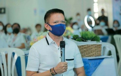 <p>Senatorial candidate and Sorsogon Gov. Francis Escudero <em>(PNA file photo) </em></p>