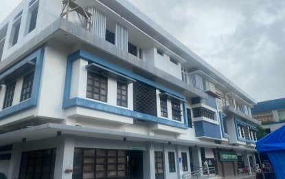 <p><strong>HOSPITAL EXPANSION.</strong> The Legazpi City Hospital (LCH) located in Barangay Bitano. The facility is currently undergoing expansion to accommodate more patients, with construction works expected to be finished by January 2022. <em>(Photo from Mayor Noel Rosal's Facebook page)</em></p>