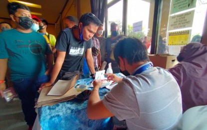 400 Bangsamoro overseas workers get aid from MOLE-BARMM | Philippine ...