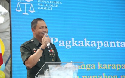 <p><strong>PROTECTING HUMAN RIGHTS.</strong> AFP Center for Law of Armed Conflict (CLOAC) chief Brig. Gen. Joel Alejandro S. Nacnac delivers a speech during the launch of the 2021 National Human Rights Consciousness Week at the CHR main office on Wednesday (Dec. 1, 2021). Nacnac said the AFP is one with the CHR and every human rights champion worldwide in advancing and defending human rights principles. <em>(Photo courtesy of AFP)</em></p>