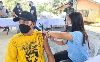 Over 43K jabbed during 3-day nat'l vax campaign in Bataan