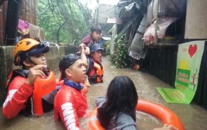 <p><em>(Photo courtesy of Coast Guard District Northern Mindanao)</em></p>