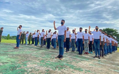 <p><strong>TRAINING CAMP BOUND.</strong> A total of 88 candidate soldiers took their oath before commencing their six months of rigorous military training at the Army’s 6thh Infantry Division Training School in Barangay Semba, Datu Odin Sinsuat, Maguindanao on Monday (Jan. 3, 2021). Upon completion of their training, the new batch of soldiers is expected to push the 6ID’s peace initiatives in Central Mindanao. <em>(Photo courtesy of 6ID)</em></p>