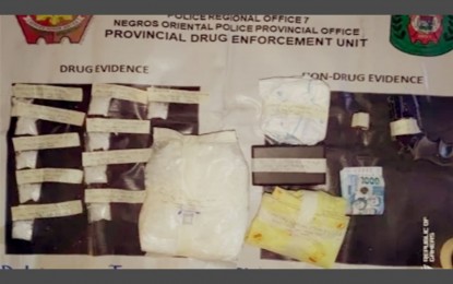 <p>ILLEGAL DRUGS. Police in Negros Oriental seized some 1.25 kilos of suspected shabu valued at around PHP8.5 million during a buy-bust operation in Bais City close to midnight on Monday (Jan. 11, 2022). The suspect is a "high-value" target in the police's list of suspected drug personalities.<em> (Photo courtesy of Negros Oriental Provincial Police Office)</em></p>