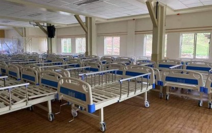 <p><strong>CLOSED</strong>. Beds are being prepared at the Baguio City Community Isolation Unit (BCCIU) at the Sto. Nino Hospital in this photo from 2020. Upon recommendation of the City Health Services Office, the city government decided to stop operations of all city-managed Covid-19 isolation units after two weeks without any coronavirus disease 2019 patients availing of its services. <em>(PNA file photo by Liza T. Agoot)</em></p>