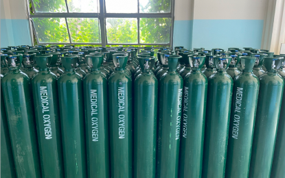 <p><strong>LIFESAVERS</strong>. Oxygen tanks found at the Ilocos Norte Capitol lobby for Covid-19 patients in this undated photo. Two major Covid-19 referral hospitals in Ilocos Norte have reported nearing the moderate risk in terms of bed occupancy, provincial health authorities said on Wednesday (Jan. 19, 2022). <em>(File photo by Leilanie G. Adriano)</em></p>