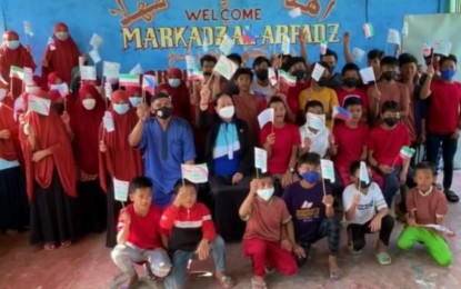 Unfazed by pandemic, BARMM lawmaker aid orphans, indigents