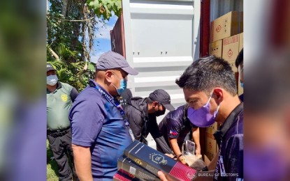 <p><strong>MISDECLARED.</strong> Operatives of the Bureau of Customs 10 (Northern Mindanao) confiscate PHP8 million worth of wrongfully declared cigarettes from China at the Mindanao Container Terminal sub-port in Tagoloan, Misamis Oriental on Thursday (Jan. 20, 2022). This is BOC-10’s second catch for this month totaling PHP16 million. <em>(Photo courtesy of BOC-10)</em></p>