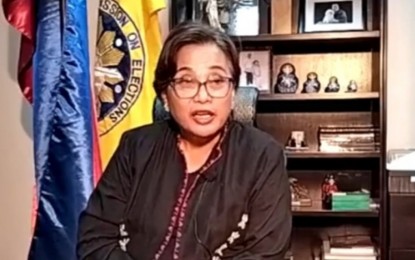 <p>Rowena Guanzon <em>(Screengrab from Comelec Facebook Live)</em></p>