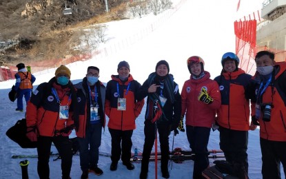 <p><strong>WINTER OLYMPICS BET</strong>. Alpine skier Asa Miller (fourth from left) meets Philippine Olympic Committee (POC) President Rep. Abraham “Bambol” Tolentino (third from left) as well as (from left) POC chief legal counsel Atty. Billy Sumagui, Miller’s father Kelly Miller, chef de mission Bones Floro, Athletes Welfare Officer Joebert Yu and Philippine Skiing Snowboarding Federation President Jim Apelar. Miller is the country’s lone bet in the Beijing 2022 Winter that will kicks off on Feb. 4, 2022. <em>(Contributed photo)</em></p>
