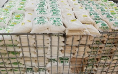 <p><strong>SUGAR SUPPLY</strong>. Sugar being sold in retail at a supermarket in Bacolod City in this undated photo. Senator Richard Gordon on Saturday (April 9, 2022) joined colleagues in calling for the strengthening of the sugar industry amid an alleged new proposal of the Sugar Regulatory Administration to import a huge supply of sugar.<em> (PNA file photo)</em></p>