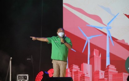 <p><strong>GOOD PROGRAMS.</strong> Senatorial aspirant Harry Roque delivers speech during the UniTeam’s proclamation rally at the Philippine Arena in Bulacan on Tuesday night (Feb. 8, 2022). The former presidential spokesperson said he would push for legislation that would continue the good programs of the current administration even as he thanked President Rodrigo Duterte for instituting changes that benefit most Filipinos. <em>(PNA photo by Avito Dalan)</em></p>