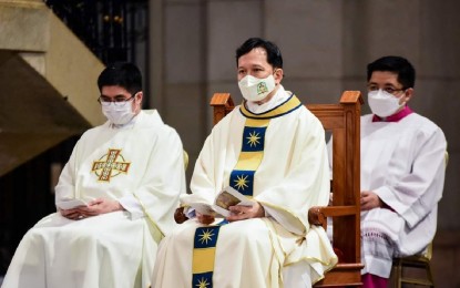 <p><strong>ORDAINED</strong>. The fifth Filipino apostolic nuncio, Arnaldo Catalan (center) was ordained to the episcopate in his native Archdiocese of Manila on Friday (Feb. 11, 2022).  In a ceremony performed in the Manila Cathedral, Catalan was elevated to the archbishop and given the titular see of Apollonia. <em>(Photo courtesy of Manila Cathedral)</em></p>