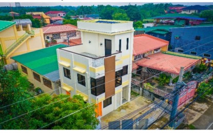 <p><strong>SENIOR CITIZEN BUILDING</strong>. The Department of Public Works and Highways completes this two-story building at Barangay Bolosan in Dagupan City, Pangasinan. The building is intended primarily for the use of the elderly in the community.<em> (Photo courtesy of Esperanza Tinaza)</em></p>