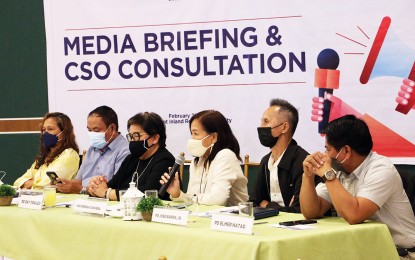 <p><strong>MILLIONS IN SALES.</strong> Department of Trade and Industry - Caraga Regional Director Gay Tidalgo (3rd from left) leads the media and civil society organization consultation on Feb. 28, 2022 in Butuan City. The agency reported total earnings of PHP5,757,913 from the seven Diskwento Caravans in the region last year that benefited some 4,788 household beneficiaries. <em>(Photo courtesy of DTI Caraga Information Office)</em></p>