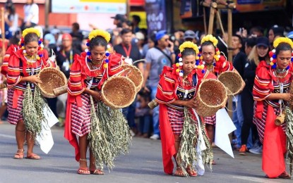 <p>Kaamulan Festival 2017 street dance competition <em>(Courtesy of One Happy Story Photography/Kaamulan Festival Facebook)</em></p>