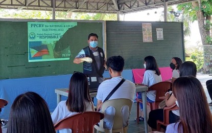 <p>Parish Pastoral Council for Responsible Voting volunteers' orientation at St. Thomas Aquinas Parish, Abucay, Bataan <em> (Photo courtesy of PPCRV-Bataan Facebook)</em></p>