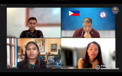 <p><strong>TESTIMONIALS.</strong> NTF-ELCAC Region 6 spokesperson, Assistant Prosecutor Flosemer Chris Gonzales (top right) talks to (clockwise from left) former rebel officers Christone Monson, Rurelyn Bay-ao Mandacawan, and Joy Saguino during an online press briefing on Monday (March 21, 2022). The three confirmed that the Communist Party of the Philippines-New People’s Army supports and endorses candidates during elections.<em> (Screengrab)</em></p>