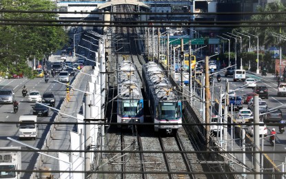 <p>MRT-3 trains. <em>(PNA file photo)</em></p>
