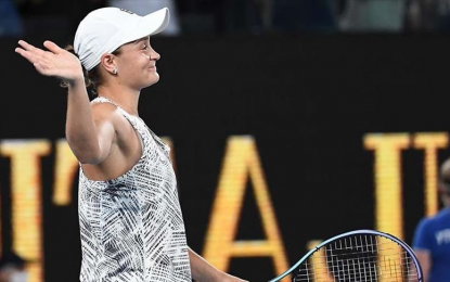 World no 1. Ashleigh Barty ending her tennis career at age 25