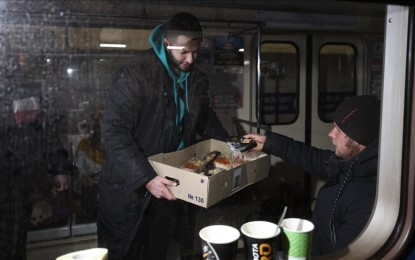 <p>Turkish businessman distributes free food to war-weary Ukrainians<em> (File photo)</em></p>