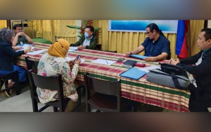 <p><strong>NEW INVESTMENTS.</strong> The Bangsamoro Board of Investments (BBOI) in the Bangsamoro Autonomous Region in Muslim Mindanao convened by its chairman, lawyer Ishak Mastura, (extreme left), approved the registration of PHP277 million worth of investments for Maguindanao on Monday (March 28, 2022). The Cardava banana firm exporter, which will operate in Matanog town in Maguindanao, is also expected to create 215 jobs. <em>(Photo courtesy of BBOI-BARMM)</em></p>
