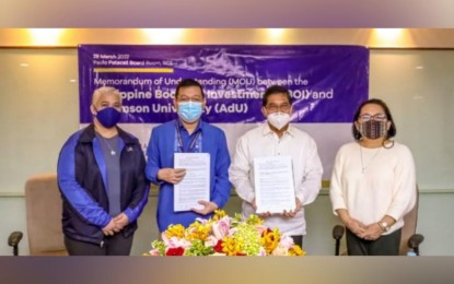 <p><strong>BOI-ADU PARTNERSHIP.</strong> The Board of Investments (BOI) and Adamson University (AdU) sign a memorandum of understanding on March 29, 2022 to address skills and job mismatch in the country. From left to right, BOI Executive Director Ma. Corazon Halili-Dichosa, Trade Undersecretary and BOI Managing Head Ceferino Rodolfo, AdU President Fr. Marcelo Manimtim, and AdU Vice President for Administrative Affairs Dr. Venusmar Quevedo.<em> (Photo courtesy of BOI)</em></p>