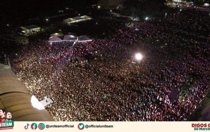 <p><strong>HUGE CROWD. </strong>Around 120,000 supporters from Davao del Sur flock to a vacant lot in Barangay Tres de Mayo Digos City where the UniTeam grand rally was held Wednesday night (March 30, 2022). The UniTeam capped off their sorties in three provinces of Davao Region - Davao del Norte, Davao de Oro and Davao del Sur. <em>(Photo courtesy of HNP) </em></p>