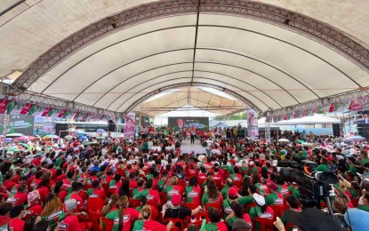 <p><strong>SOLID SUPPORT.</strong> A large crowd turns up for the campaign rally of UniTeam at the Diwa multipurpose center in Tarlac City on Saturday (April 2, 2022). The party’s standard bearer, Ferdinand Marcos Jr., and vice presidential candidate, Sara Duterte, have consistently topped preelection surveys. <em>(Photo courtesy of UniTeam)</em></p>