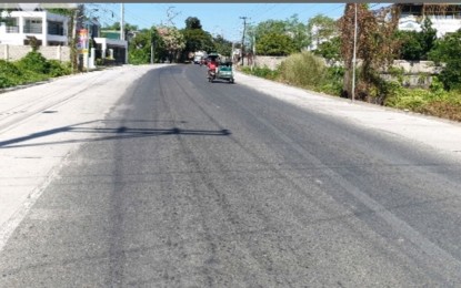 <p><strong>ROAD COMPLETED.</strong> The 4.42-kilometer road project in San Carlos City, Pangasinan. The project worth PHP22.5 million was funded under the General Appropriations Act of 2021.<em> (Photo courtesy of DPWH Ilocos regional office)</em></p>