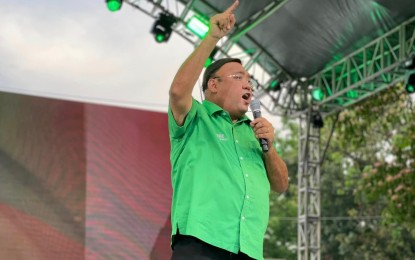 <p>Senatorial candidate, former presidential spokesperson Harry Roque <em> (PNA file photo)</em></p>