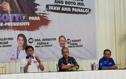 <p><strong>BRAVE</strong>. The group of presidential candidate Senator Panfilo Lacson (left to right), vice presidential candidate Senate President Vicente "Tito" Sotto, and senatorial candidate Emmanuel Piñol visit San Jose de Buenavista, Antique on Wednesday (April 20, 2022). Lacson, in a press conference, said their Budget Reform Advocacy for Village Empowerment (BRAVE) will boost the development of Antique. <em>(PNA photo by Annabel Consuelo J. Petinglay)</em></p>