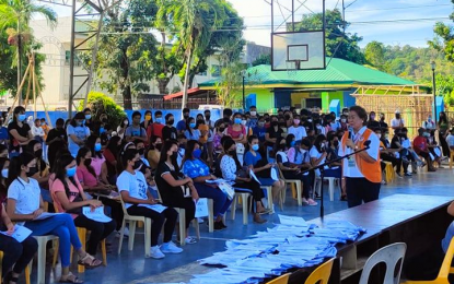 <p><strong>EDUCATIONAL ASSISTANCE</strong>. Antique Governor Rhodora J. Cadiao leads the release of educational assistance to students in the Municipality of Bugasong on March 17, 2022. Irish Manlapaz, officer-in-charge of the Antique Provincial Youth and Development Office (PYDO), on Monday (April 25, 2022) said they had already released a total of PHP109.3 million to 21,741 students prior to the March 25 election ban. <em>(Photo courtesy of PYDO Antique)</em></p>