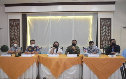 <p><strong>ALL SET AND READY</strong>. The Capiz Provincial Joint Security Control Center chaired by the Commission on Elections (Comelec) convenes on Monday (May 2, 2022) for a final coordinating conference. Lawyer Salud Milagros Villanueva, Capiz Provincial Election Supervisor (3rd from left) said they discussed the final deployment of forces for the elections set for May 9. <em>(Photo courtesy of 12IB, PA)</em></p>