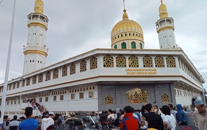 <p><strong>DOUBLE CELEBRATION</strong>. For the first time since the Marawi siege in 2017, the Task Force Bangon Marawi allows on Monday (May 2, 2022) Marawi City residents to gather at the Jameo Mindanao Al-Islamie Islamic Center or Grand Mosque. Located inside the 'most affected area', the mosque was heavily damaged during the siege and repaired with the help of public funds. <em>(PNA photo by Divina M. Suson)</em></p>