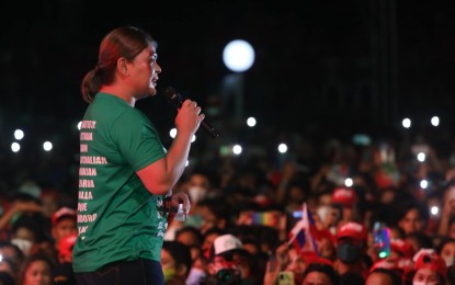 <p>Vice presidential candidate Sara Duterte says she may not be the best and brightest candidate but no one can beat her fortitude especially in making hard decisions for the country. Duterte joined the UniTeam ticket in its first leg of <em>Miting de Avance</em> in Guimbal, Iloilo City on Tuesday (May 3, 2022). (<em>Contributed photo</em>)</p>