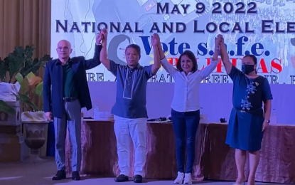 <p><strong>HISTORIC.</strong> Commission on Elections-Cebu supervisor and Provincial Board of Canvassers chair Jerome Brillantes (second from right) proclaims Gwendolyn Garcia as reelected governor of Cebu in the Capitol Social Hall on Tuesday night (May 10, 2022). Garcia promised to double her efforts in serving her constituency following her historic win as she garnered the most number of votes in the province's poll history. <em>(Screengrab from Cebu Capitol PIO video)</em></p>