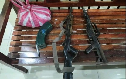 <p><strong>SEIZED</strong>. Some of the recovered firearms in various operations conducted by government troops against the Communist Party of the Philippines-New People’s Army-National Democratic Front. On June 21, 2022, a high-ranking official of the communist terrorist group Concha Araneta was convicted of murder by Taguig City Court Branch 266. <em>(PNA file photo by Iloilo Police Provincial Office)</em></p>
