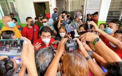 <p><strong>OUTGOING</strong>. Bacolod City Mayor Evelio Leonardia talks to reporters after casting his vote during the elections on May 9, 2022. Leonardia, who lost to former Negrense lawmaker Alfredo Benitez by almost 65,000 votes, questioned the election results, saying the difference was “simply mysterious and unbelievable”.<em> (Photo courtesy of Bacolod City PIO)</em></p>