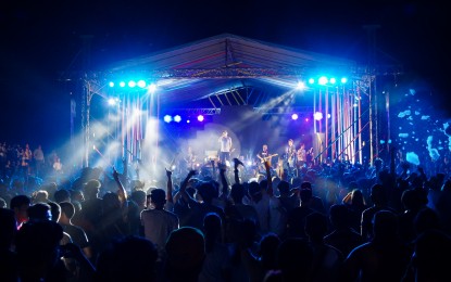 <p><strong>HIMALA SA BUHANGIN</strong>. Hundreds of visitors gather at the Paoay sand dunes to celebrate music and the arts during the annual celebration of the “Himala sa Buhangin” Festival in this undated photo. According to the Ilocos Norte Tourism Office, the event is expected to be bigger and better this year as the event has been turned into a thanksgiving celebration for the victory of presumptive president Ferdinand “Bongbong" Marcos Jr. and his allies in the local elections. <em>(Contributed file photo)</em></p>